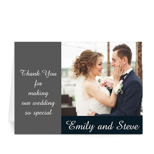 Tarjeta personalizadas de Boda con fotografía en color Gris Doblado Moderno 5x7