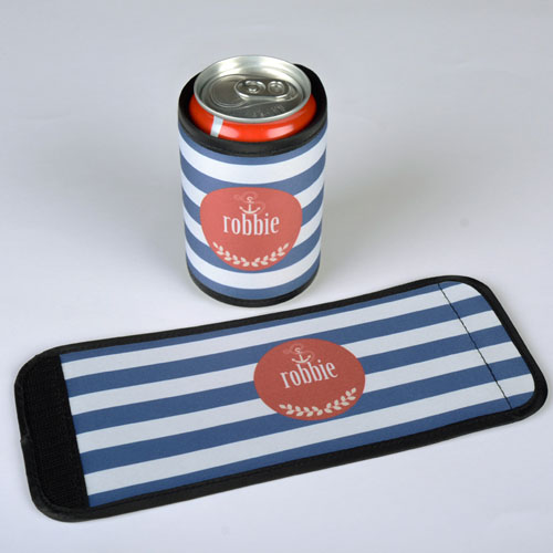 Envoltura de lata y botella   personalizada con franja azul