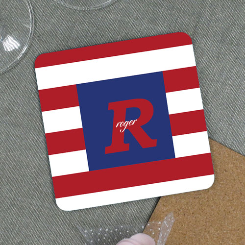 Portavasos de corcho personalizado con diseño de rayas en color rojo