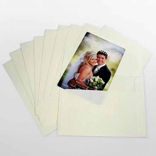 13,33cm X 18,41cm Sobres blanco crema